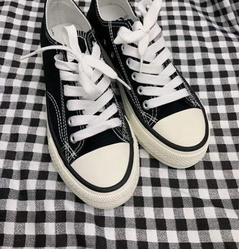 【全新】黑色增厚帆布鞋 包邮XB 有两双 ...