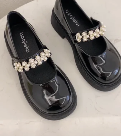 百搭玛丽珍鞋，全新，36码，标准码，鞋底厚...