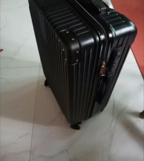 行李箱 结实耐用行李箱子女学生万向轮拉杆箱...