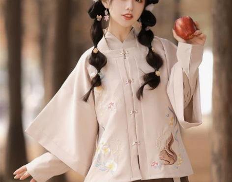 汉服女中国风明制方领半袖秋冬马面裙古装汉元...