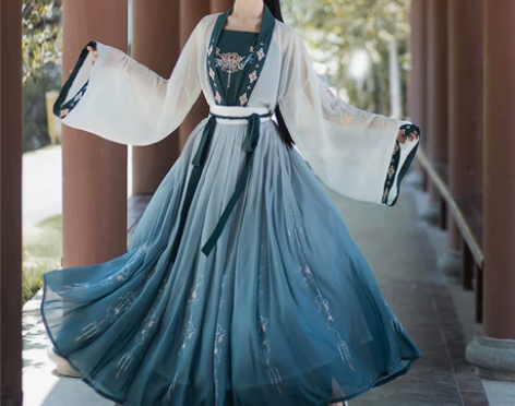 ?超级合适夏天的汉服  穿过一次就没穿了 ...