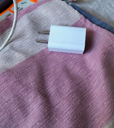 新品低压36伏手机快充头，给工地工人买的，...