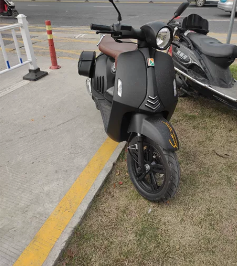 手头紧， 浙A牌坤豪牌125踏板， 必须过...