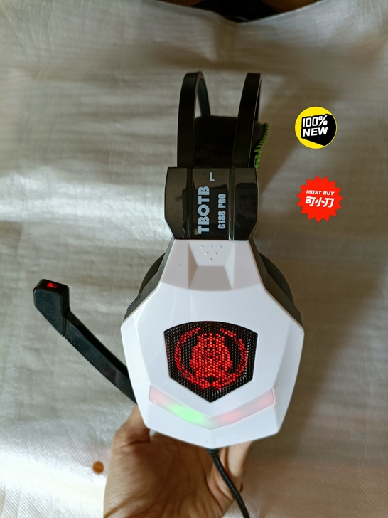 高端品质耳机7.1声道，RGB跑马灯，人体...