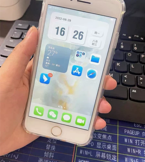 苹果8/有指纹/64G/全网通4G/96新...