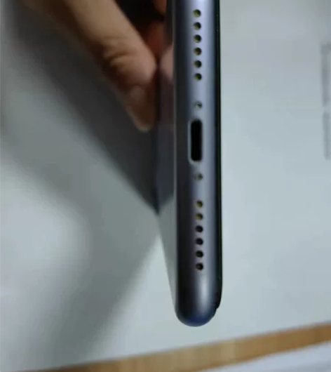 苹果iphone 11，内存128g，国行...