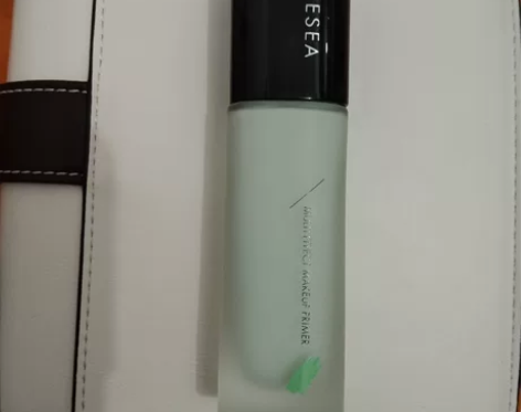 滋色隔离嘉利玛粉底液艾遇粉底液眼影盘遮瑕膏...