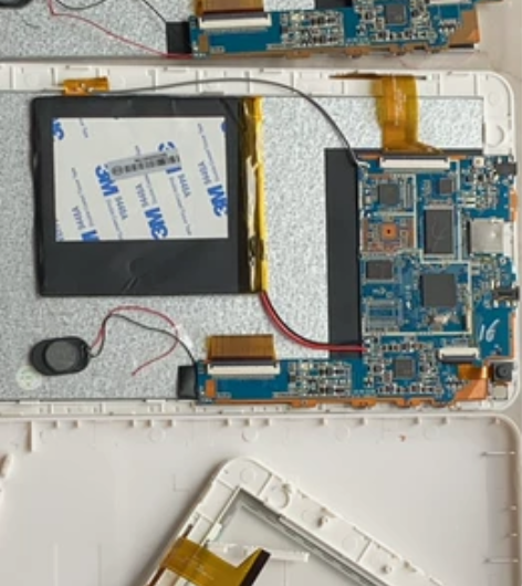 平板清华同方e910 两个平板打包出，储存...