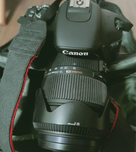 暂挂 佳能eos 600D ＋sigma适...