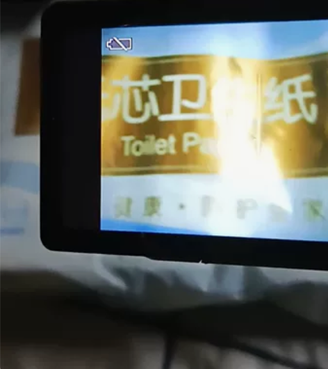 索尼DSC-T700，成色很新，带有小卡，...