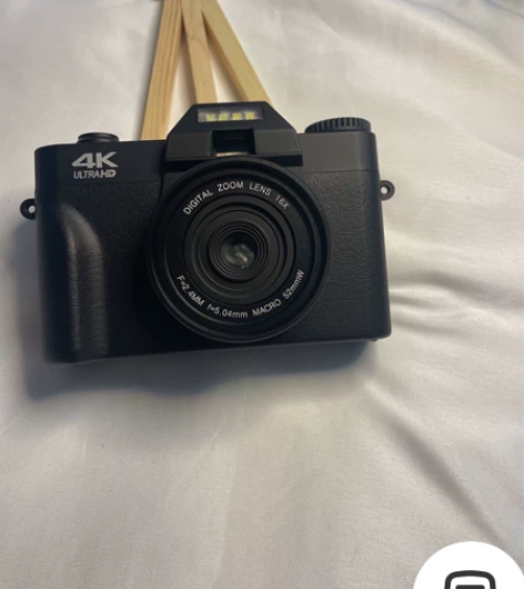 新款索尼微单，家里有一家店因为疫情原因，低...