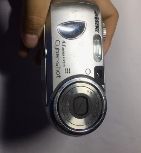 索尼p73 ccd 无内存卡 电池自备 功...