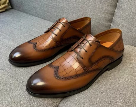 万利威德布洛克雕花擦色商务休闲鞋,进口头层...