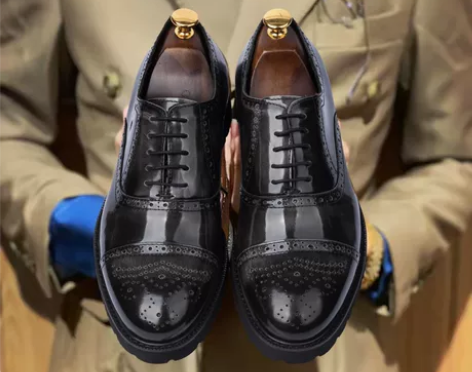 布洛克皮鞋男士商务正装皮鞋，工厂倒闭清货，...