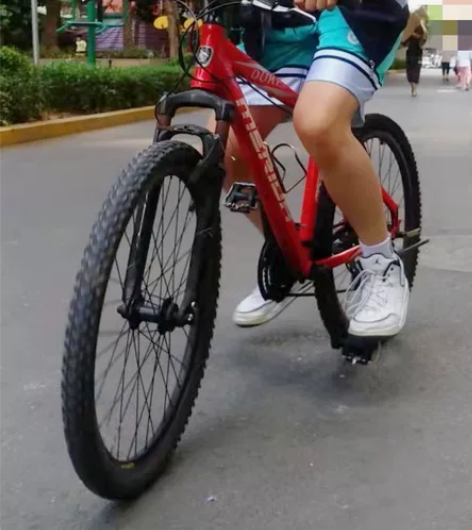 美利达公爵500正品山地车。公爵系列是美利...