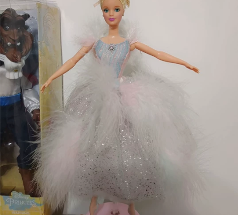 芭比娃娃  芭蕾娃娃 忘记那个系列了？借名...