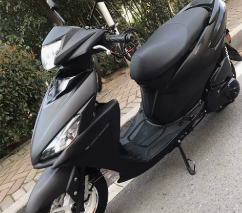 雅马哈福喜125cc，YAMAHA 前碟后...