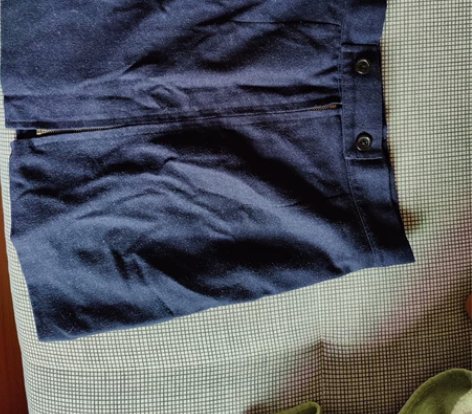 春秋冬呢子A字裙 感兴趣的话点“我想要”和...