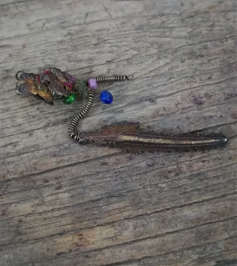 老银器，鎏金，重4克，工艺漂亮 感兴趣的话...