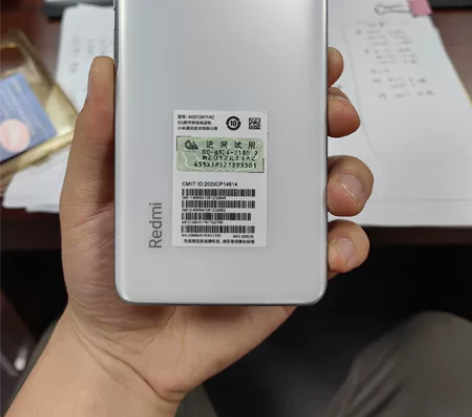 红米k40  12+256 轻度使用
