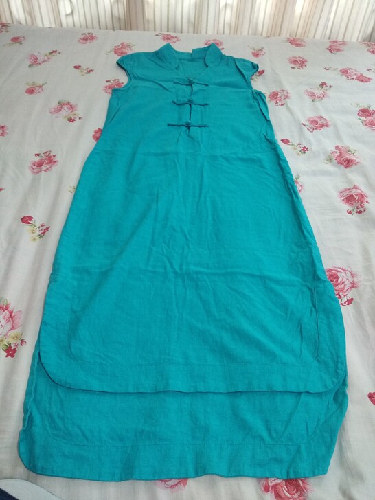 按照柜中缘的风格找人订做的，手工全棉全盘扣...