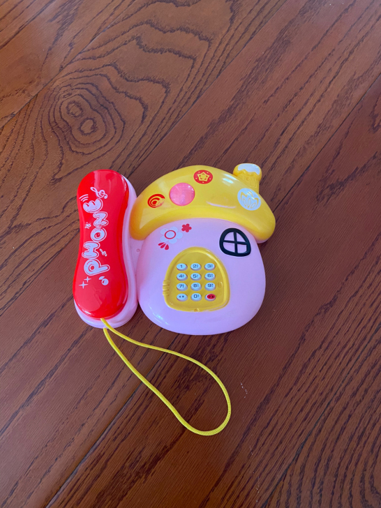 音乐电话玩具