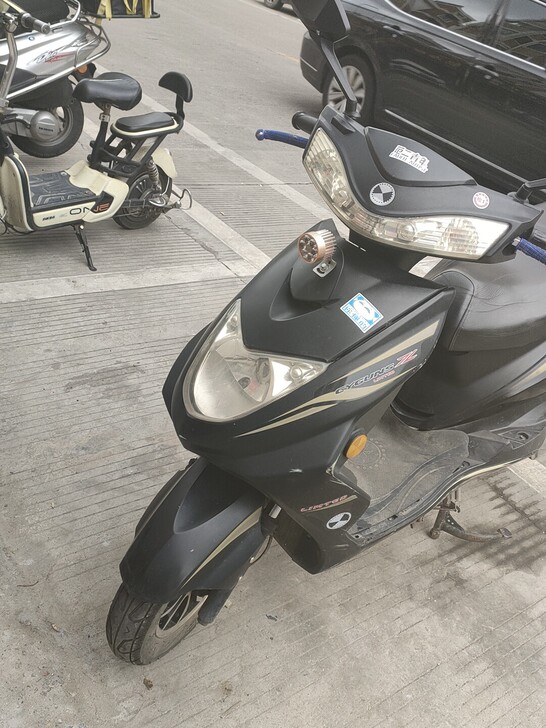 一手车，省油，给油就跑，九五新，骑了就走！