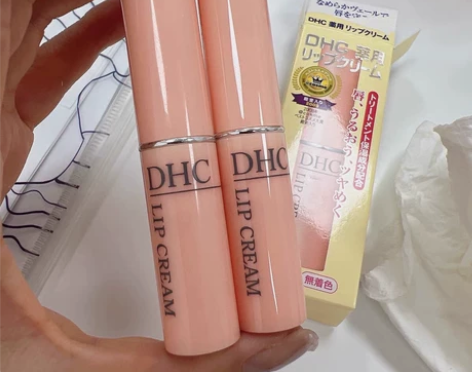 日本DHC唇膏,天然橄榄油润唇膏,淡化唇纹...