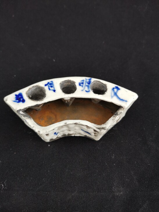 名称，文房白瓷笔插，西游记画片