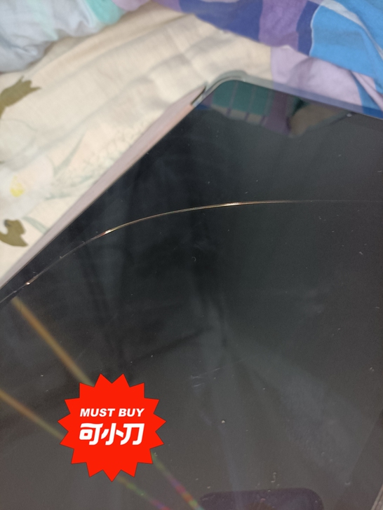 酷比魔方iplay 40  屏幕碎了  但...
