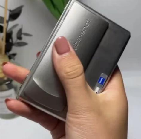 索尼t1银色 530万像素 3倍光学变焦 ...