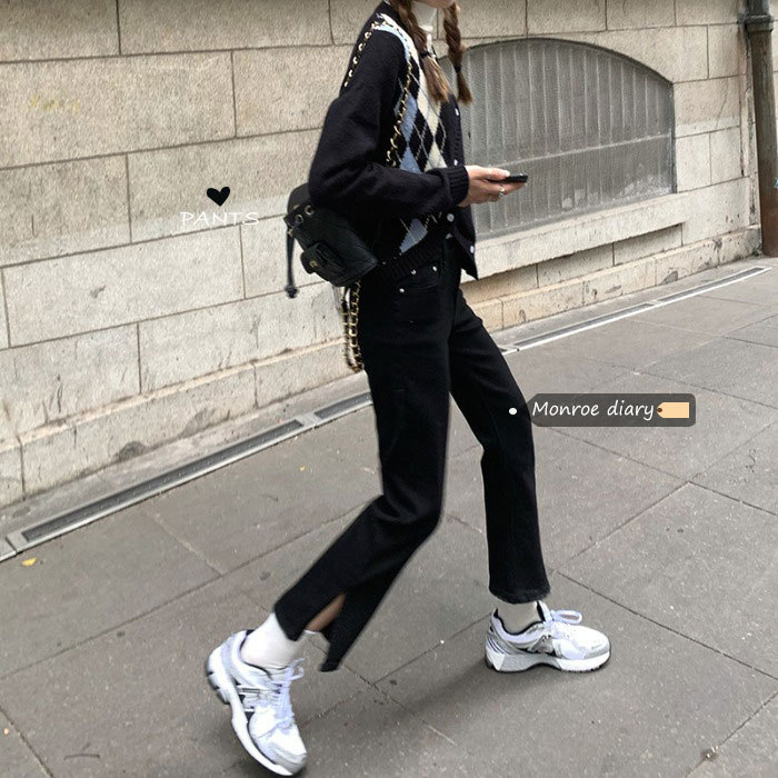 牛仔裤    本人腿有点短而且胯宽，想转卖...