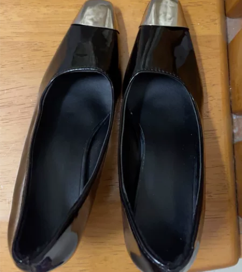 rose朴彩英同款黑色高跟鞋后空方头漆皮细...