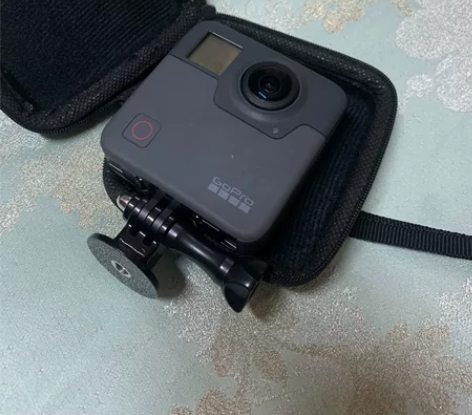 GoPro全景相机。买的二手回来的。。镜头...