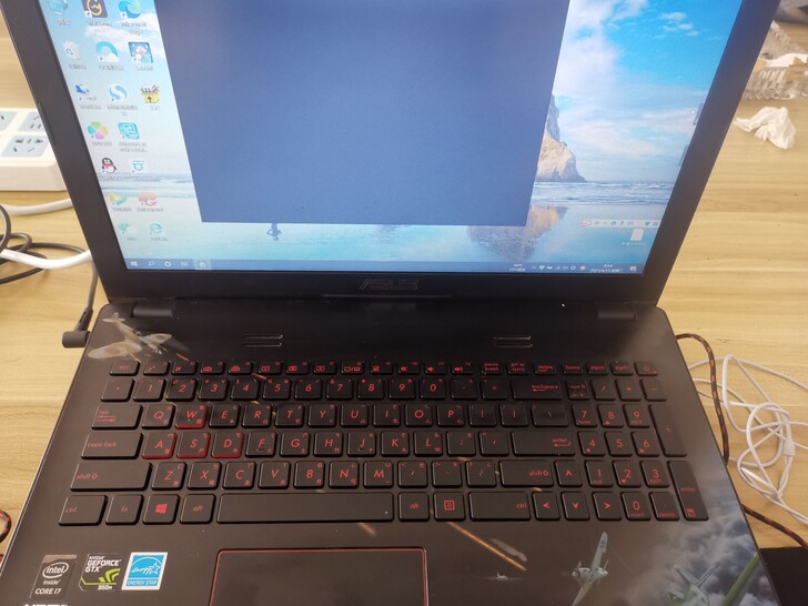 吃鸡游戏本 华硕飞行堡垒，i7  4720...