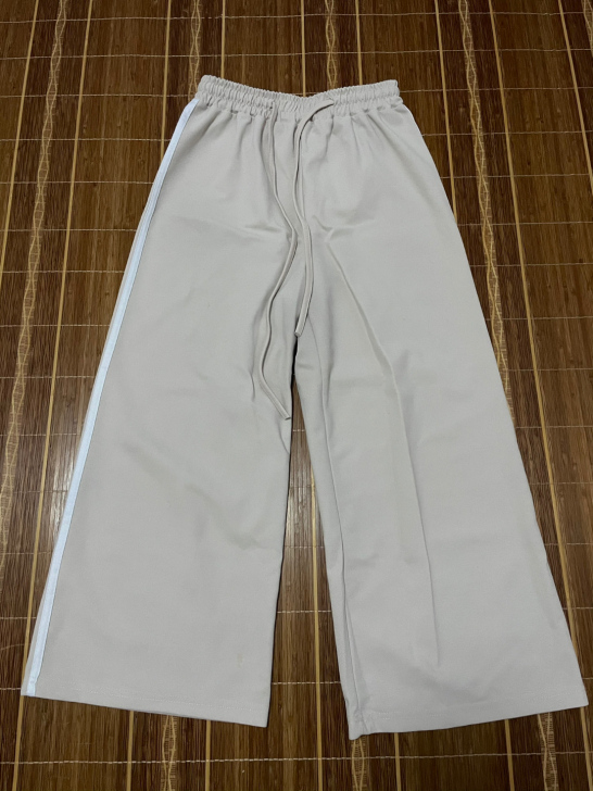 杏色阔腿裤 可甜可盐