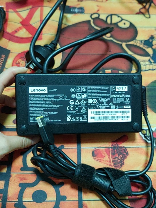 二手联想拯救者170W原装笔记本Y7000...