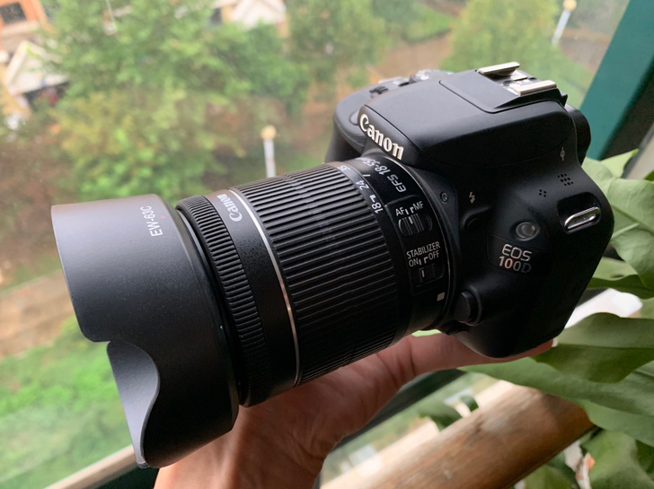 佳能100d单反 带镜头 整套出 成色新，...