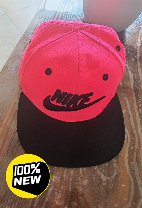 耐克NIKE 女童棒球帽 全新 孩子不喜欢...