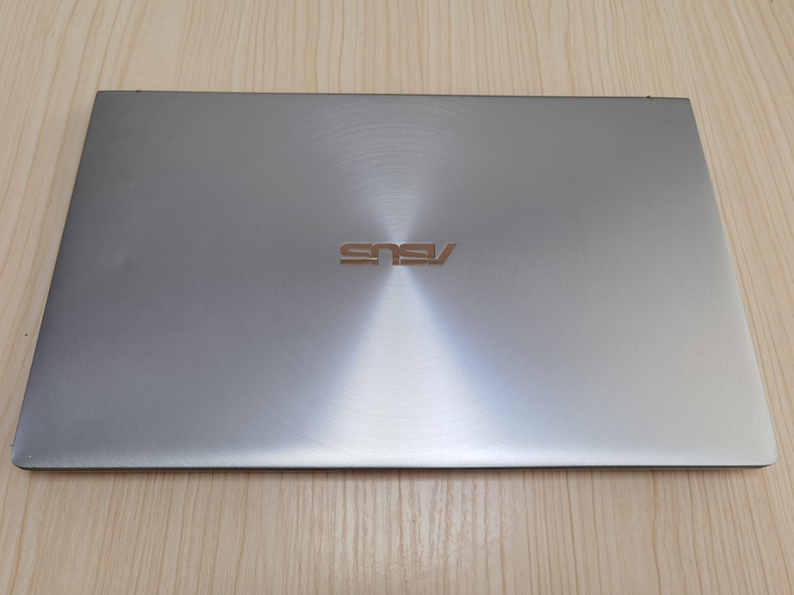 asus 华硕 zenbook 灵耀