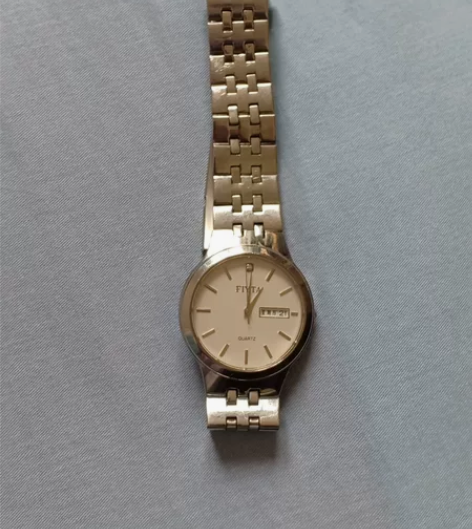 飞亚达手表 感兴趣的话点“我想要”和我私聊...