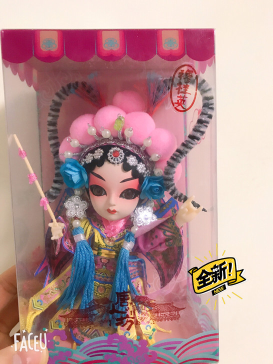 穆桂英,唐人一个 ,包装盒17cm 人偶在...