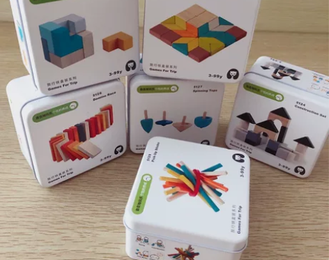 儿童益智旅行铁盒装魔方拼图积木陀螺 宝宝早...