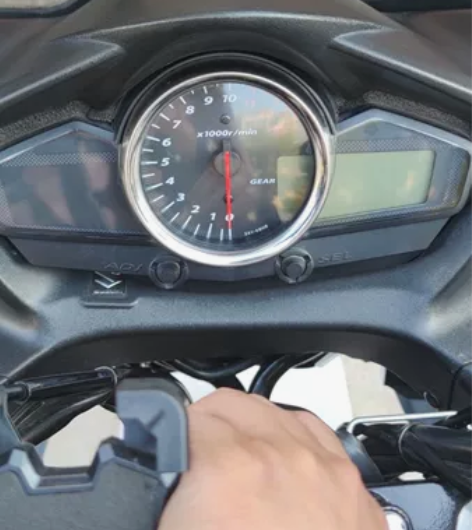 铃木GW250f，2018年上牌，检车保险...
