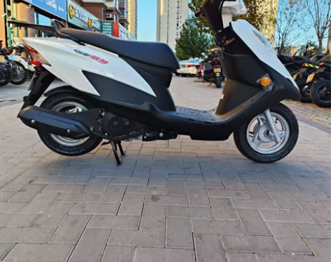 全新铃木丽梦125京B公户，公司户交钱直接...