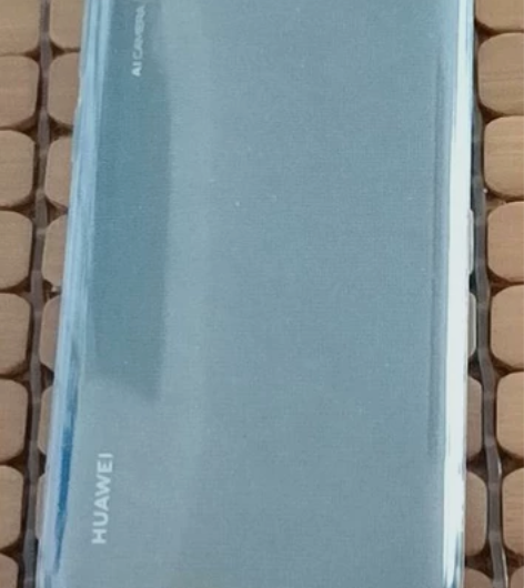 华为畅享9plus便宜出蓝色 因为换了新手...