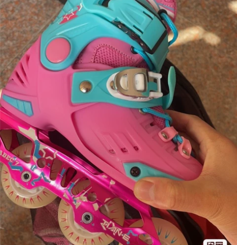 SOFT溜冰鞋儿童全套装3-7岁直排轮滑鞋...