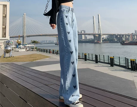 洗过俩次爱心牛仔裤女高腰设计感显瘦宽松阔腿...