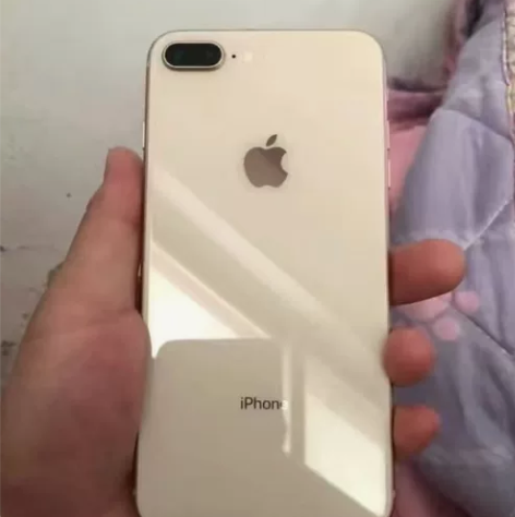 二手苹果8plus64g学生便宜游戏机98...