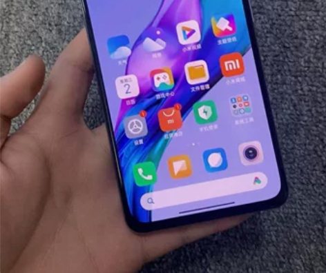 红米k40 12+256白色 纯原仅后盖碎...